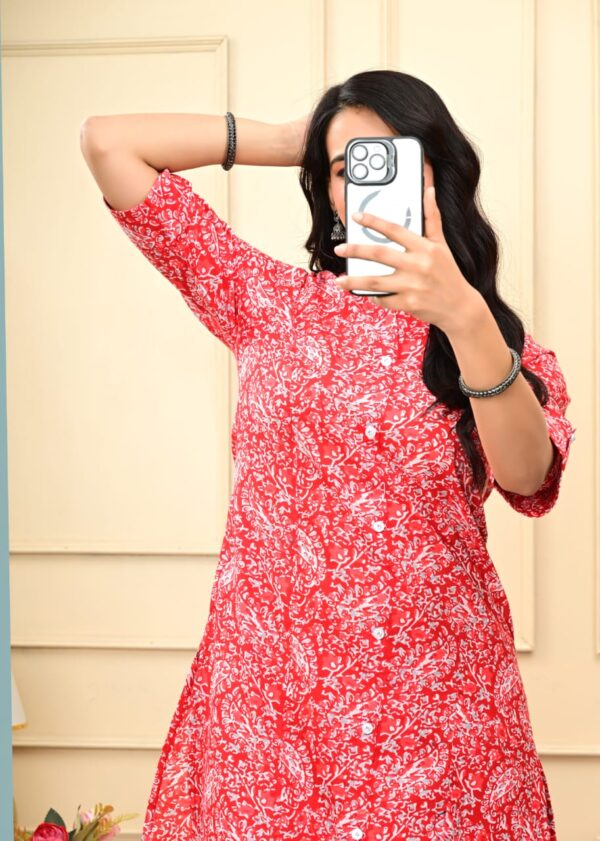 Premium Floral Fine cotton kurti Palazzo set - Image 3