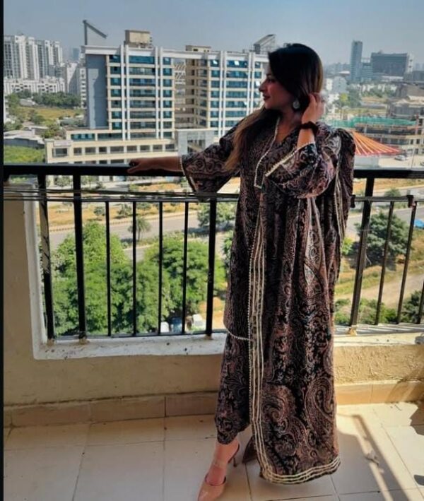 Black Paisley Print Cotton Suit Set – Elegant Cotton Fabric - Image 2