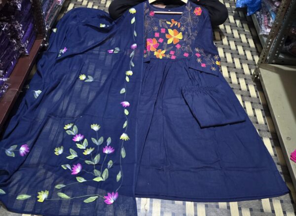 New Launch Heavy Solid Print Embroidered Cotton Suit Set - Image 5