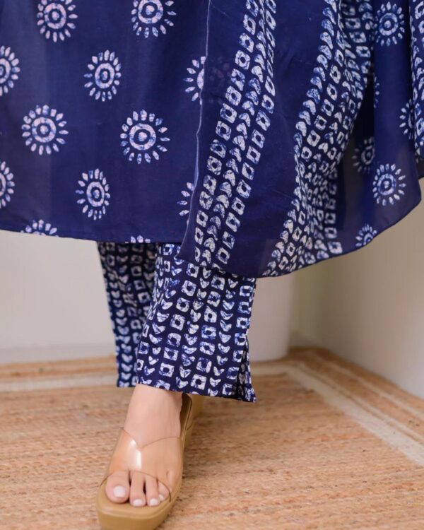 Dreamy Floral Print Cotton Kurta Set with Dupatta - Image 2