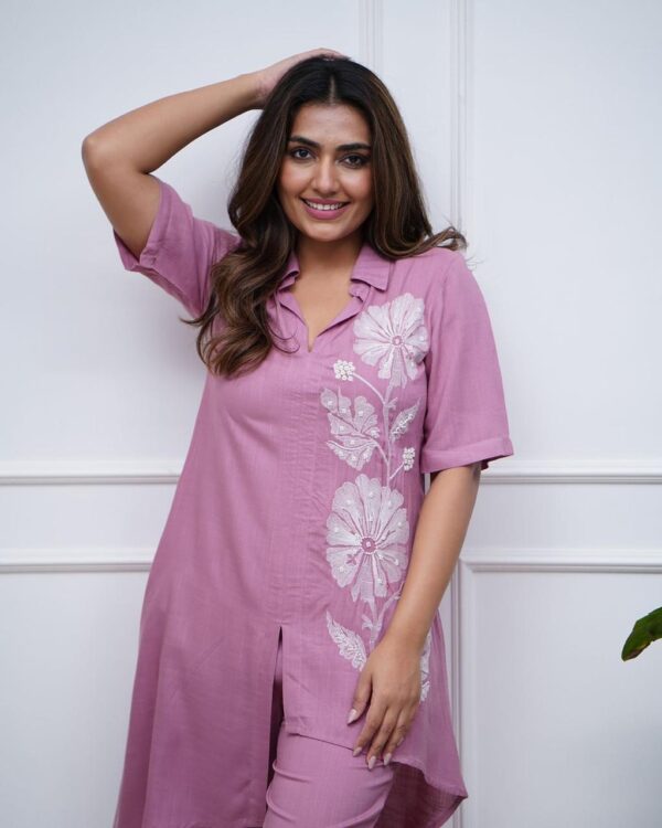 Trendy Cotton Cord Set with Thread Embroidery - Image 2