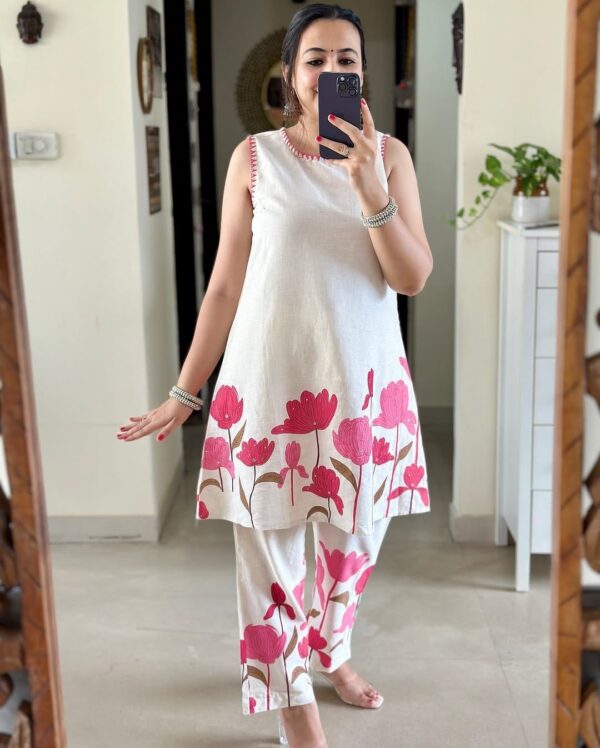 Classy Sleeveless Printed Kurti with Pant - Office Wear