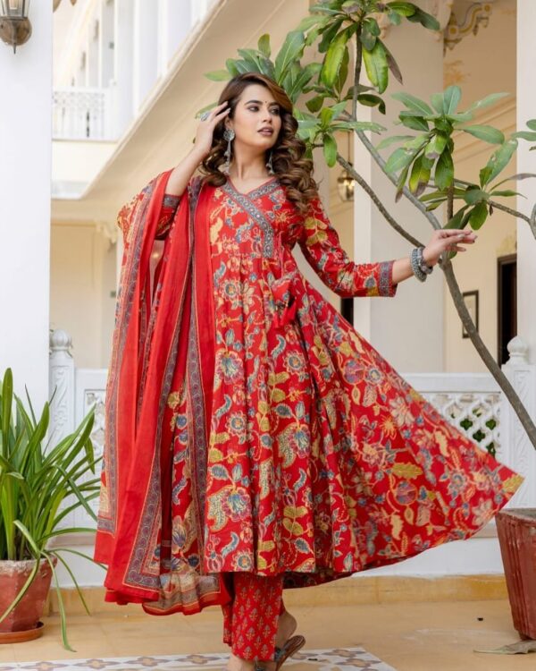 Heavy Cotton Kurti Set - Multi Print Design