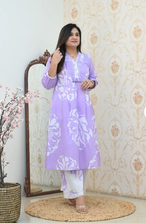 Dreamy Flared Cotton Suit Set – Elegant Traditional Wear